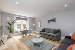 ALTIDO Luxurious 2BR home near Haymarket station